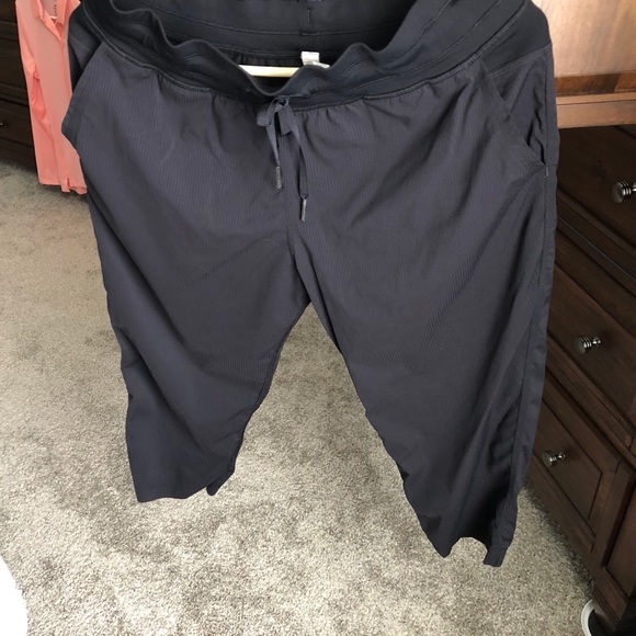 lululemon athletica Pants - LULULEMON STREET TO STUDIO CROPS